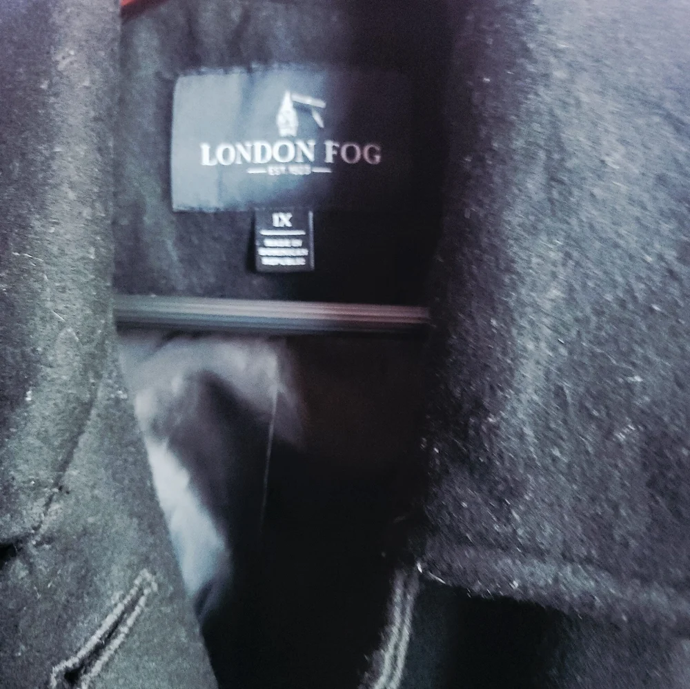 London Fog | Black Coat - Picture 5 of 8